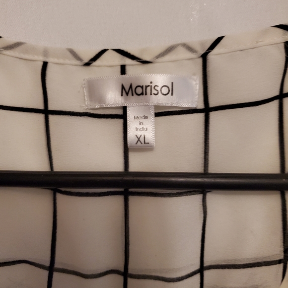 Top - Picture 2 of 2